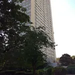 In パリ